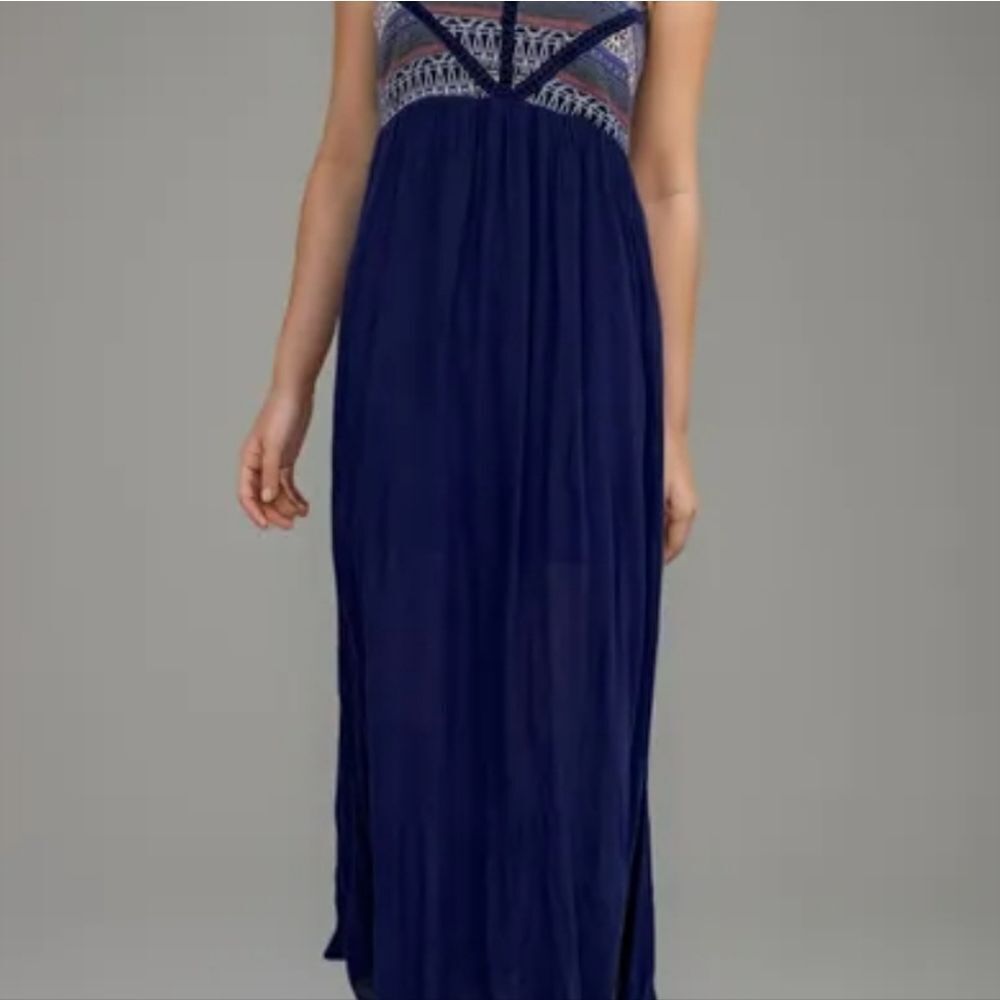 Doe&Rae M Navy Blue Midi Embrodered Boho Staples Women's  Dress